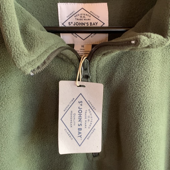 NWT Men’s ST JOHN’S BAY Green Long Sleeve Fleece 1/4 Zip Jacket Size XL - Picture 2 of 4